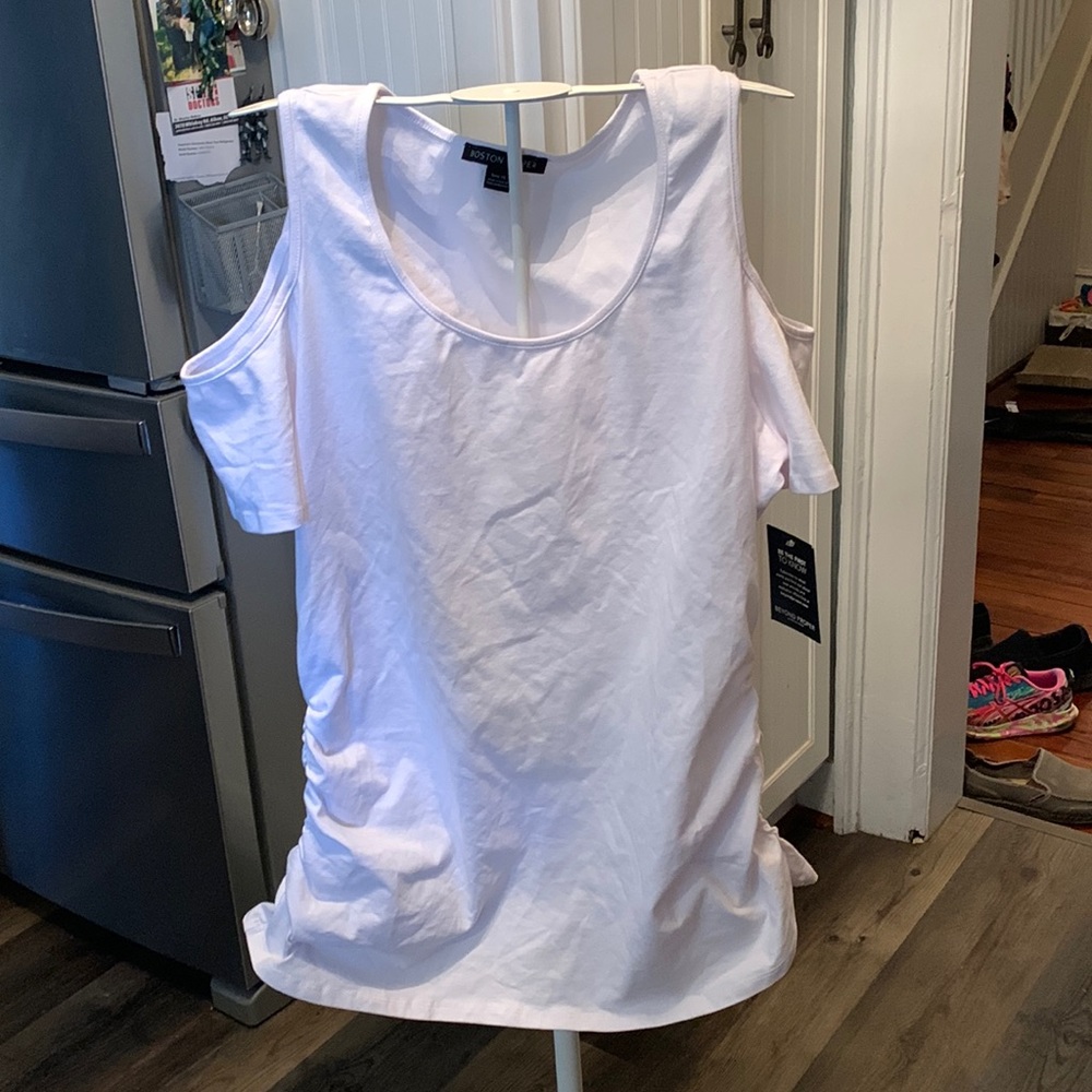 Boston Proper‎ side ruched cold shoulder tee. NWT. Retail 78